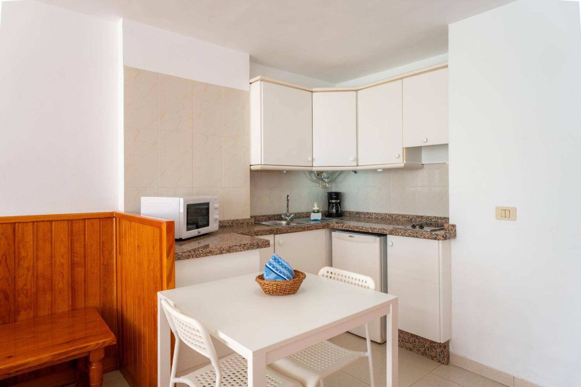 Apartamentos Borinquen Playa de las Américas Buitenkant foto