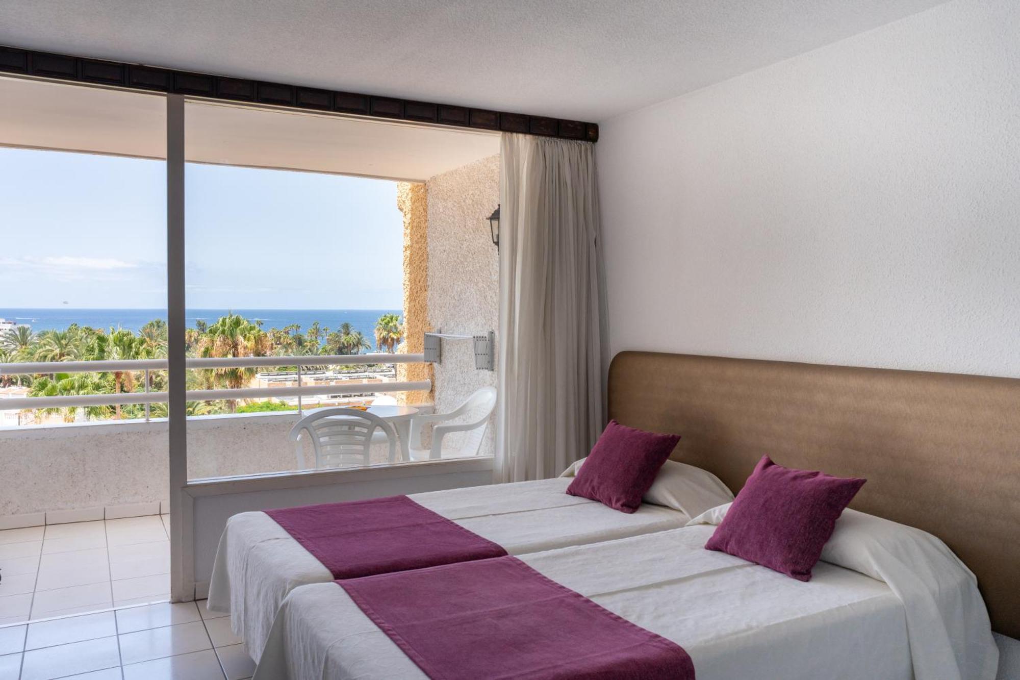 Apartamentos Borinquen Playa de las Américas Buitenkant foto