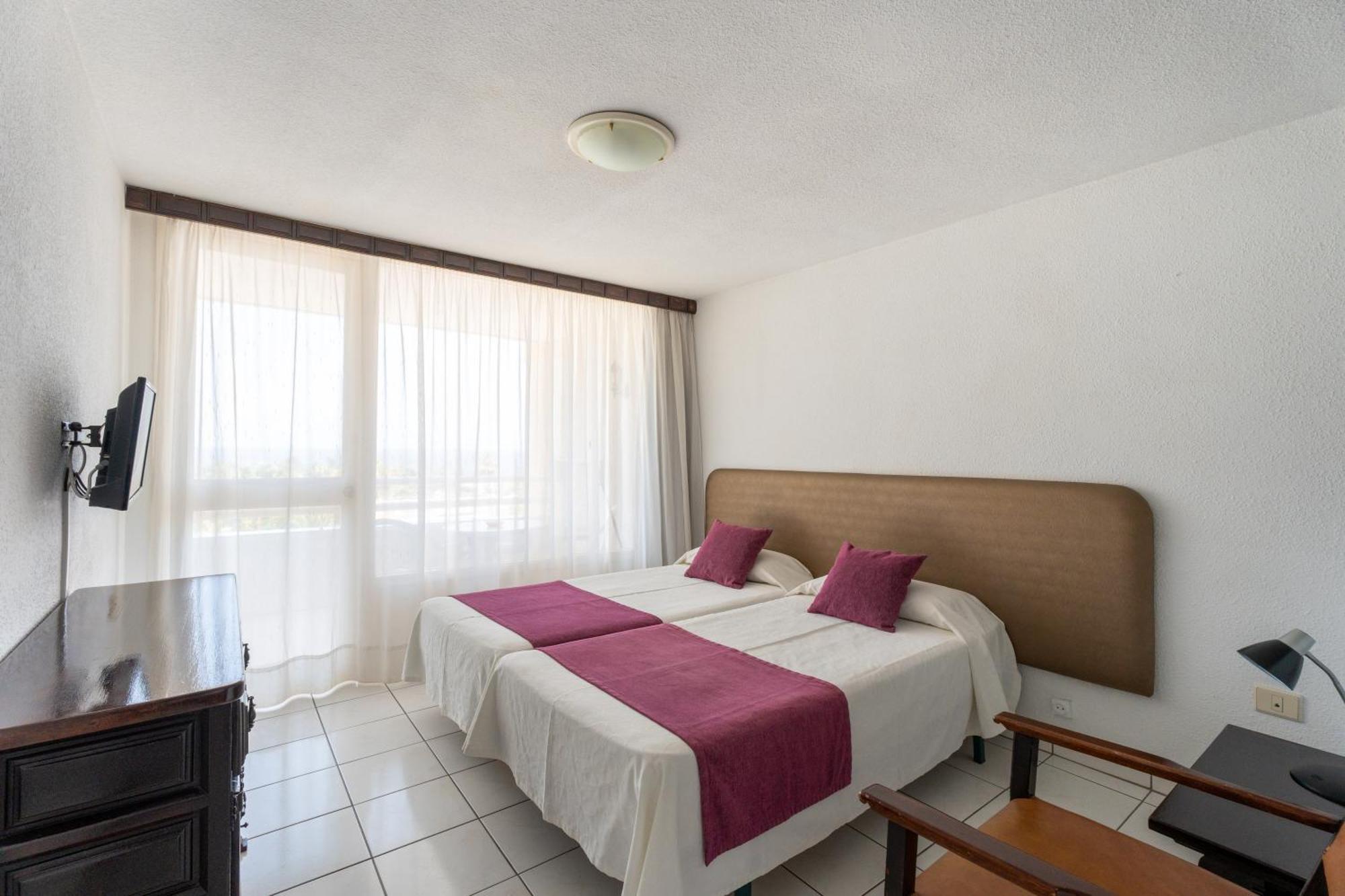 Apartamentos Borinquen Playa de las Américas Buitenkant foto