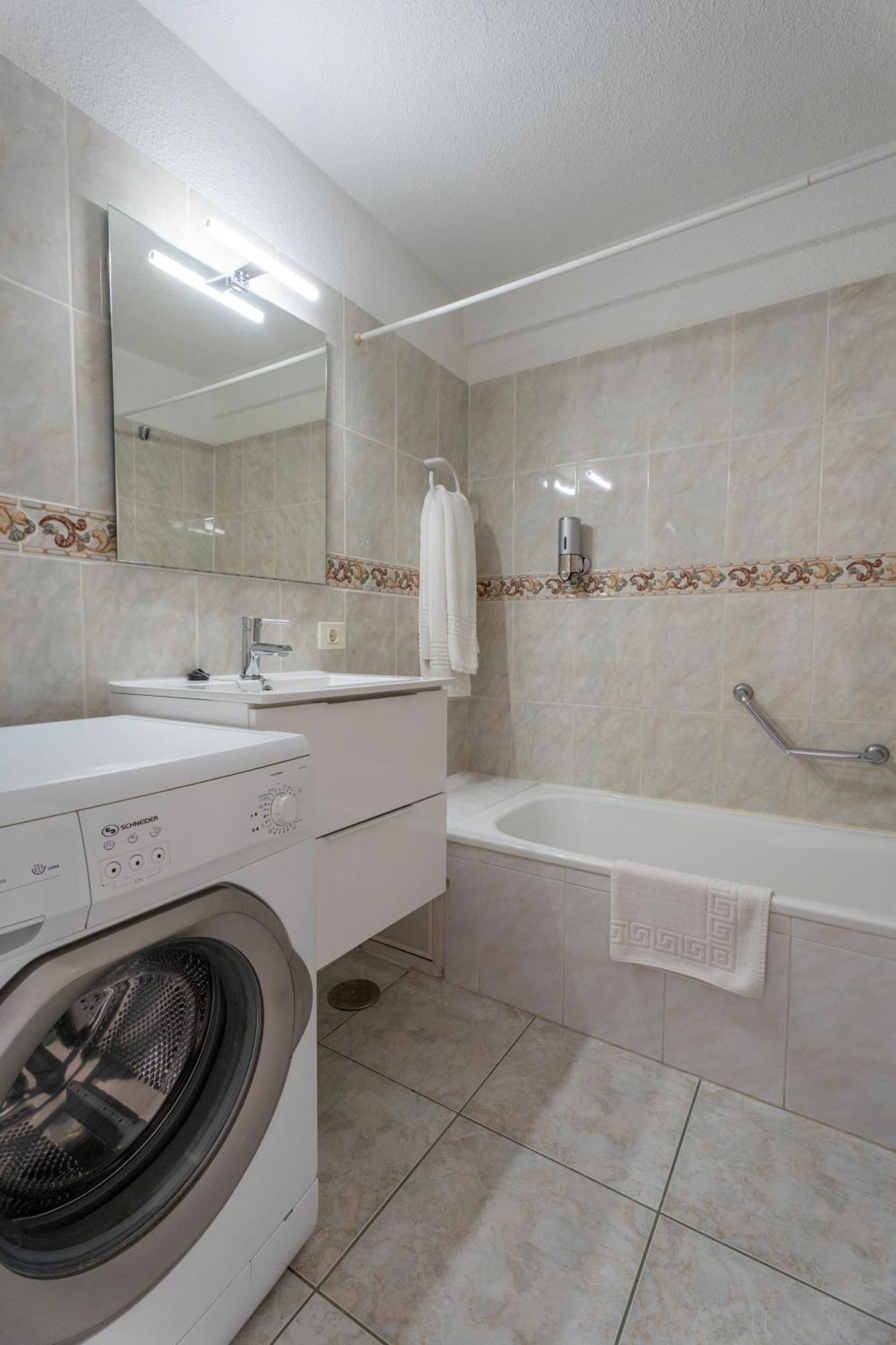 Apartamentos Borinquen Playa de las Américas Buitenkant foto