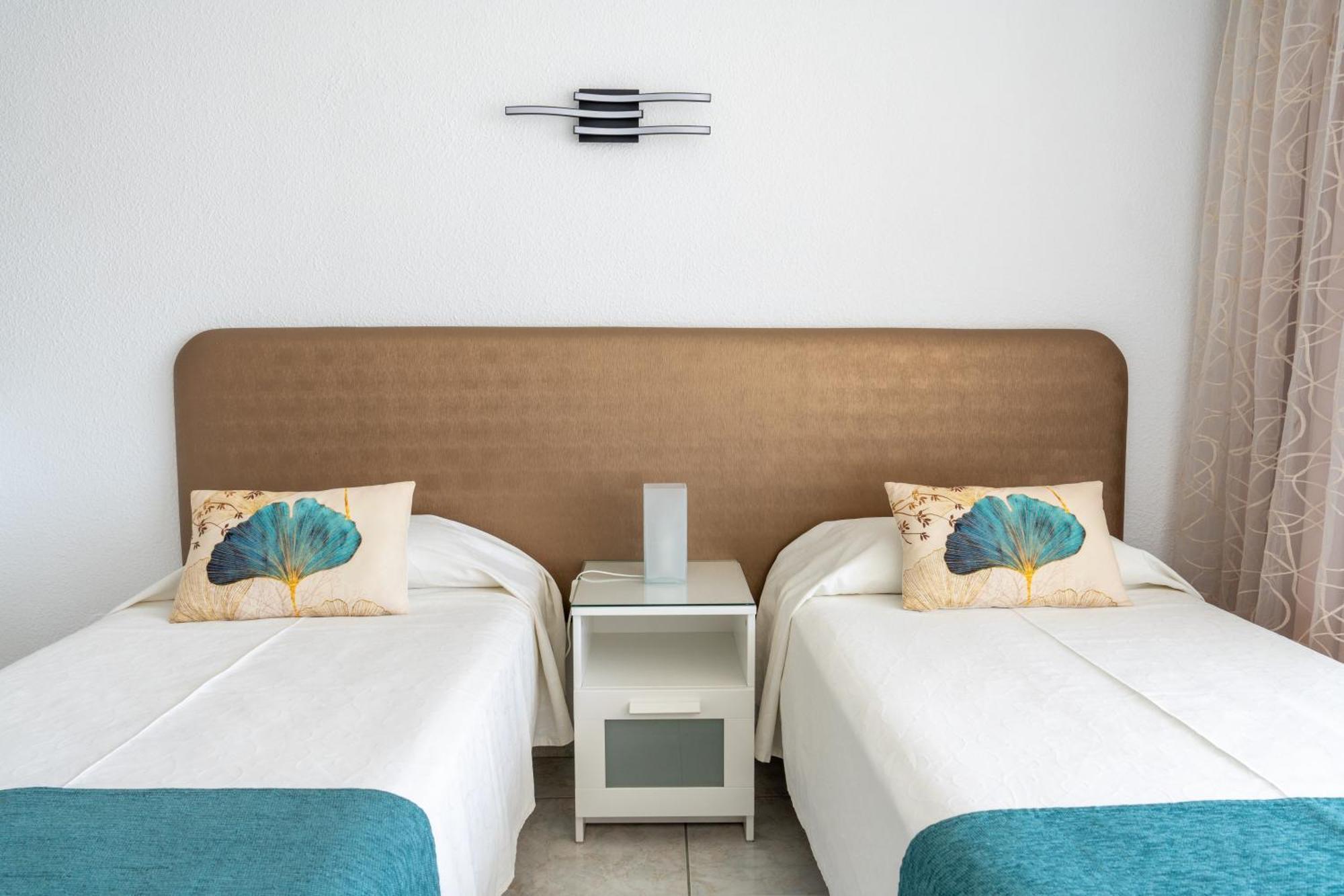 Apartamentos Borinquen Playa de las Américas Buitenkant foto