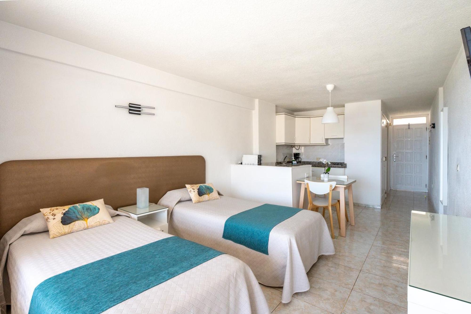 Apartamentos Borinquen Playa de las Américas Buitenkant foto