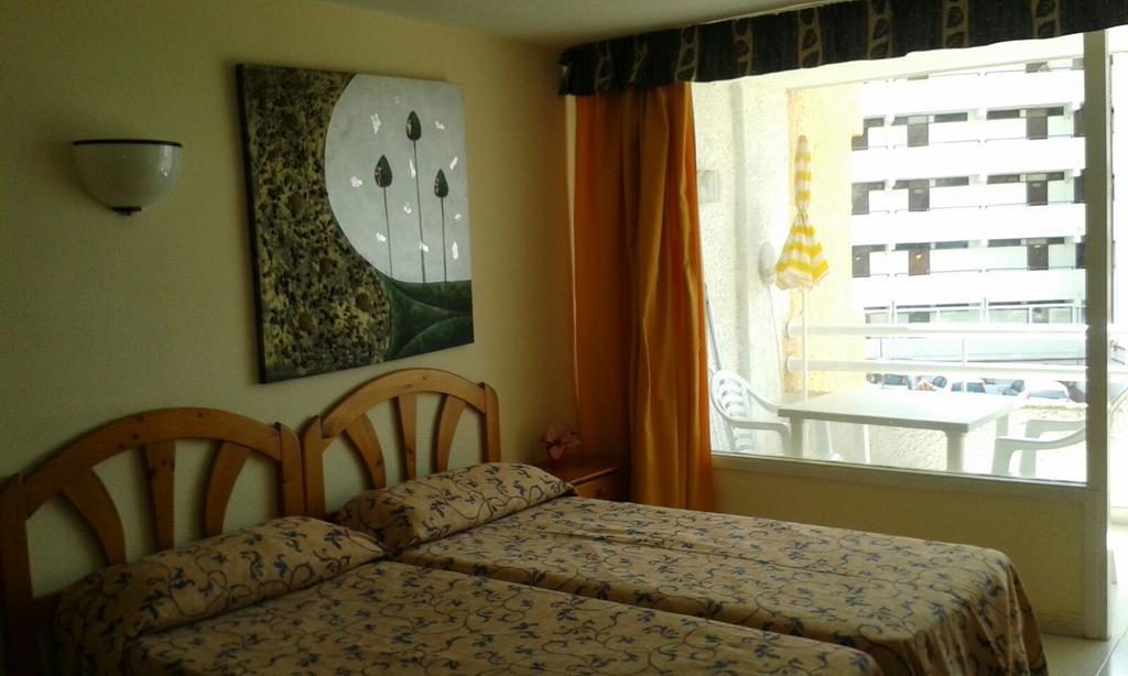 Apartamentos Borinquen Playa de las Américas Buitenkant foto