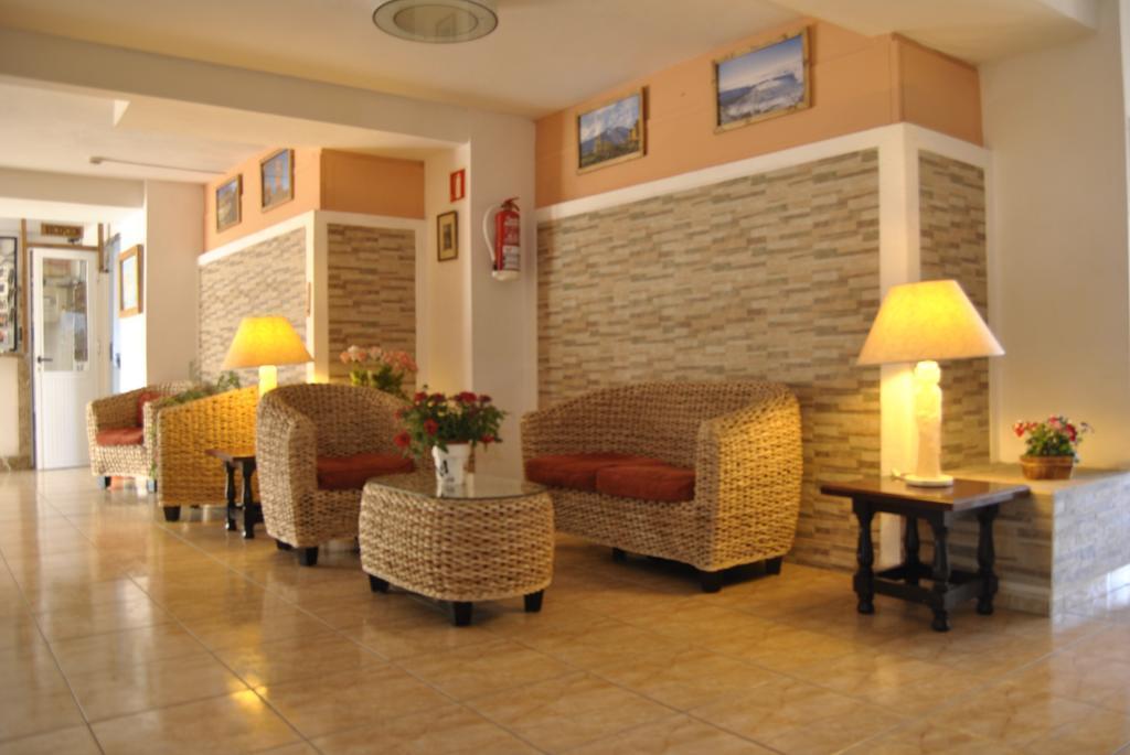 Apartamentos Borinquen Playa de las Américas Buitenkant foto