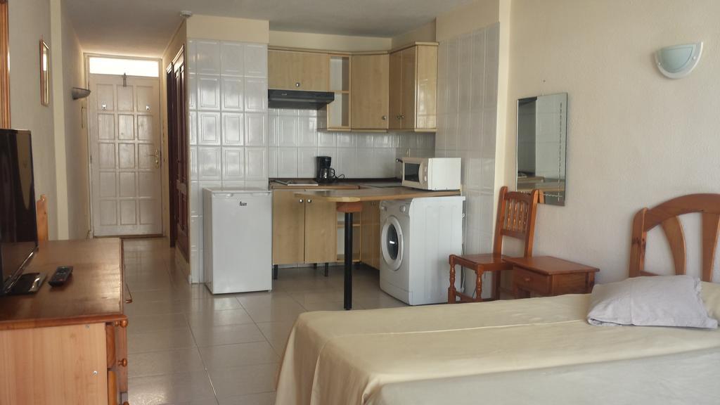 Apartamentos Borinquen Playa de las Américas Buitenkant foto