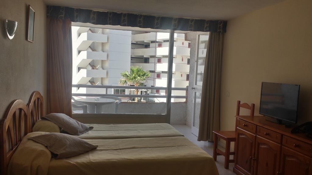 Apartamentos Borinquen Playa de las Américas Buitenkant foto